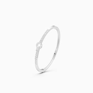 Pulsera de diamantes con cierre circular de diamantes cultivados en laboratorio de 0.87 quilates en oro amarillo, blanco y rosa de 9 quilates. - Product Image 2