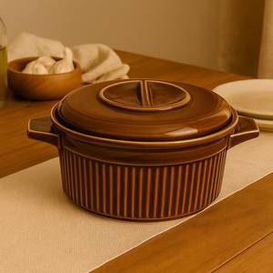 Contenedor Redondo de Madera Hecho a Mano para Almacenamiento de Alimentos con Tapa, Caja de Servir para Cocina con Patrón a Cuadros Vintage - Product Image 4