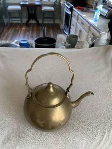 Vintage Brass Teapot With <b>Lid</b> Metal Handle Water <b>Pot</b> Kettle - Product Image 1