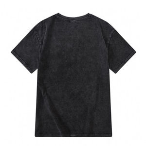 เสื้อยืดคอกลมแขนสั้นผู้ชาย สีดำ ผ้าฝ้าย ทรงปกติ สีพื้น ผ้าเจอร์ซีย์ถัก ย้อมสีเรียบ - Product Image 1