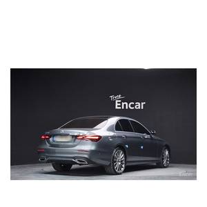 Mercedes-Benz E350 4MATIC AMG Line Classe E 2023 avec volant à gauche, boîte de vitesses automatique, sièges en cuir, caméra arrière - Product Image 2