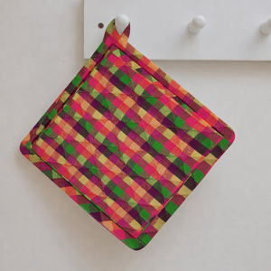 Potholder Patterns Wholesale in India Beautiful Color Yarn Dyed checkered Pattern cotton <b>kitchen</b> pot <b>holder</b>. - Product Image 1