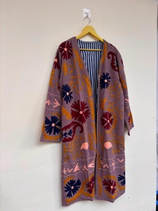 Blouson en velours fait main, broderie florale, col en V, manteau d'hiver léger, unisexe, style Rajasthan - Product Image 3