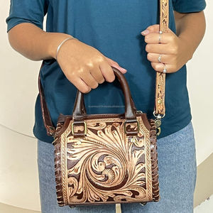 Ensemble de 2 sacs à main en cuir véritable entièrement travaillés à la main, design floral vintage, fermeture éclair, sac bandoulière et sac Speedy pour femme - Product Image 2