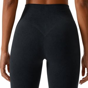 Conjunto de Yoga sin Costuras para Mujer, Premium, Elástico, Cómodo, Deportivo, Moderno, Transpirable, Listo para el Gimnasio - Product Image 6