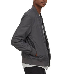 Chaqueta Bomber Larga Informal Impermeable y Cortavientos de Poliéster Delgado Personalizada al por Mayor para Hombre - Product Image 2