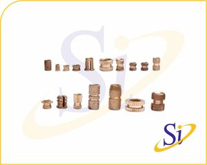 Herrajes de latón torneado de primera calidad para iluminación colgante, sistemas de suspensión de techo y accesorios de diseño interior - Product Image 2