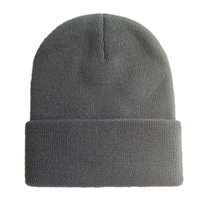 Gorro de Punto Unisex 100% Acrílico de Color Sólido, Gorro de Invierno para Adultos, Uso Casual en Gris Oscuro - Product Image 3