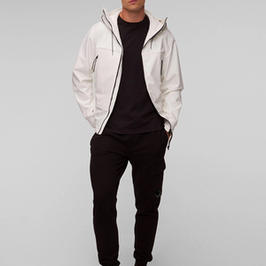 Fournisseur direct d'usine, veste d'hiver softshell pour homme au style unique, nouvelle arrivée, veste softshell coupe-vent pour homme en vente - Product Image 5