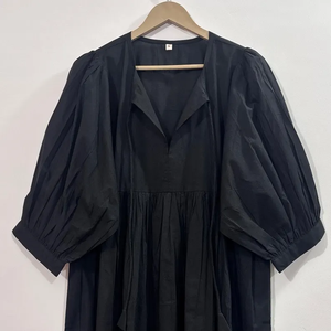 เดรสลำลองผู้หญิง ผ้าทอ 100% คอตตอน สีพื้น/เรียบ แขนสั้น เอวทรงเอ็มไพร์ ทรงเบบี้ดอลล์ โอเวอร์ไซส์ คอวี ใส่ได้ทุกวัน - Product Image 1