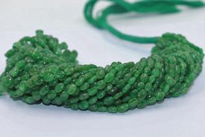 พลอย tsavorite ธรรมชาติหลวม2.5*4มมรูปไข่เส้นเรียบสำหรับการทำเครื่องประดับ - Product Image 3