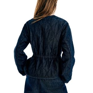Veste en jean personnalisée pour femme, manteau décontracté à manches longues avec boutons sur le devant, idéal pour la vente au détail et en gros - Product Image 2
