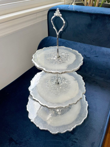 Premium Quality Resin <b>Cake</b> <b>Stand</b> Tabletop for Wedding and Occasions <b>Cake</b> <b>Stand</b> for Hotels Modern Look Metal <b>Stand</b> - Product Image 2