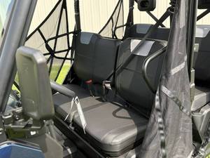 รถอเนกประสงค์สำหรับฟาร์ม UForce 800 XL UTV ขับเคลื่อน 4 ล้อ 4 จังหวะ ได้รับการรับรองมาตรฐาน EPA และ EEC พร้อมระบบล็อคเฟืองท้าย - Product Image 2