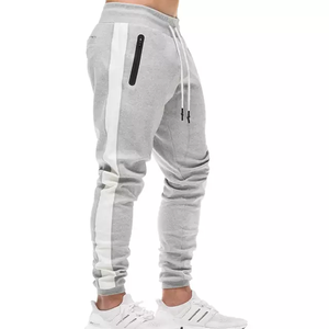 กางเกงขายาวผู้ชายทรงตรงลายทาง รุ่นใหม่ บริการ OEM คุณภาพดีที่สุด สินค้ามาใหม่ แห้งเร็ว เนื้อผ้านุ่ม กางเกงวอร์ม - Product Image 5