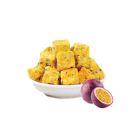 Gefreeze-droogde passievruchtblokjes, zoetzuur, bulkverpakking, vierkante vorm, voedselveilig, 100% fruit, zak, OEM Vietnam