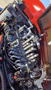 Excavatrice d'occasion Kubota KX080 de 8 tonnes, machine hydraulique sur chenilles en bon état, certifiée CE, avec brise-roche (KX165, KX185) - Product Image 5