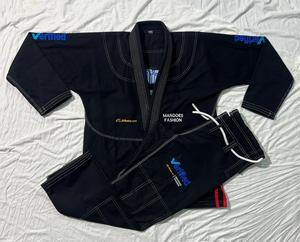 Kimono de BJJ Premium en Coton Léger Pré-rétréci Tissage Or Uniforme IBJJF Veste d'Entraînement Pantalon Renforcé Respirant Anti-bactérien - Product Image 5