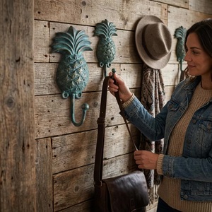 Crochet mural Ba Pineapple en fonte, style vintage, simple, pour vêtements, durable, écologique, auto-adhésif, laiton bleu - Product Image 3