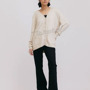 Cardigans élégants pour femmes, parfaits pour tous les jours, en tissu doux et confortable, sélection premium de cardigans pour femmes - Product Image 3