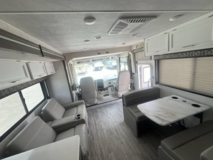 Used 2023 T-h-o-r A-c-e 29D Trailer - Product Image 5