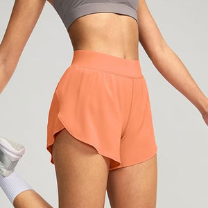 Tela Elástica con Ajuste Relajado, Ideal para un Estilo de Vida Activo, Uso en Actividades al Aire Libre, Pantalones Cortos Nora - Product Image 3
