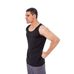 Débardeur léger pour homme, sans manches, longueur standard, tissu respirant, prix bas, couleurs unies. - Product Image 2