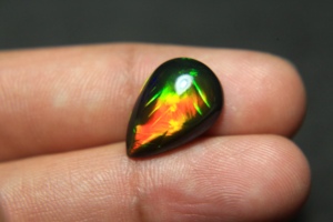 Ópalo Negro Natural 17*11.5*5.5mm Gema Cabujón Corte Pera Multicolor con Destello de Fuego Ópalo Etíope Suelto Piedra de Nacimiento de Octubre - Product Image 3