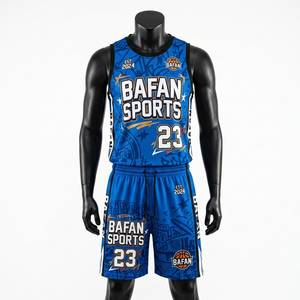 Ensemble maillot et short de basketball pour homme, respirant, en polyester mesh bleu, avec design graphique et logo personnalisé par sublimation. - Product Image 1