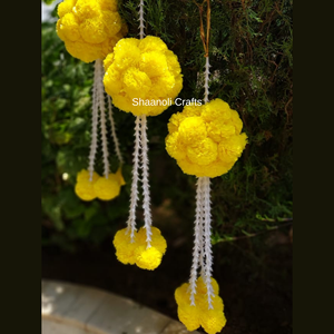 พวงมาลัยประดิษฐ์ดีไซน์ทันสมัยพร้อมสายดอกไม้สีแดงและสีมะม่วงสำหรับงานแต่งงานแบบอินเดียและเทศกาลสำคัญต่างๆ - Product Image 4