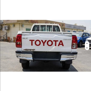 Toyota Hilux 2024 Usada con Poco Kilometraje, Camioneta de Cabina Simple - Product Image 3