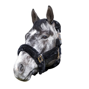 Licou en cuir de nylon de haute qualité avec rembourrage en fourrure de mouton Style de selle anglaise Design intelligent et raccords en laiton réglables - Product Image 3