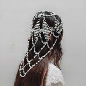 Casco de Aluminio con Malla Metálica: Joyería Medieval para Festivales Renacentistas - Product Image 5