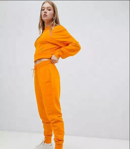 Ensemble de survêtement hiver 2026 100 % coton, vente en gros, ensemble 2 pièces pour femme, survêtement oversize avec sweat à capuche et pantalon pour femme - Product Image 6