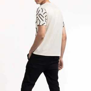 Camiseta de Diseño Juvenil para Hombres de Estilo Universitario Americano y Europeo, Nueva Moda, Camiseta de Mezclilla para Hombre - Product Image 3