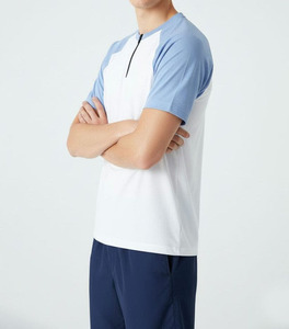 Camiseta Deportiva Personalizada Hecha en Pakistán de Alta Calidad, Manga Regular Holgada, 100% Algodón, Cuello con Cremallera, Corte Ligero - Product Image 3