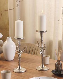 Fabricant de bougeoirs de luxe faits à la main pour la vente en gros mondiale, les acheteurs de détail et les clients commerciaux - Bougeoir tête de cerf argentée - Product Image 4