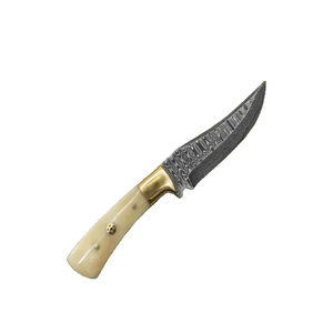 Couteau de chasse personnalisable en acier inoxydable avec couteau à dépecer incurvé fait main confortable et manche en os, et étui en cuir - Product Image 1