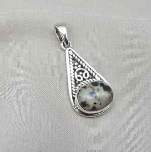 Pendentif Noreena Jasper en argent Sterling 925, bijoux faits à la main pour femmes et hommes, collier unique en pierres précieuses naturelles, cadeau - Product Image 1