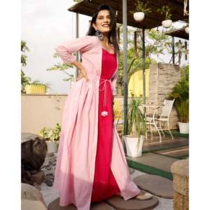 Robe Cape Rose Taffy Coupe A-Line Taille Empire en Chiffon Respirant Taille XS - Product Image 2