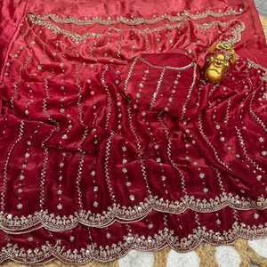 Sari de seda de doble tono lujoso y glamuroso con adornos de cuentas y blusa de seda con adornos de cuentas - Product Image 5