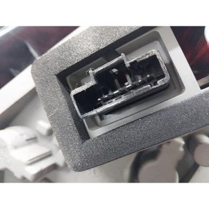 Feu arrière extérieur droit à LED d'occasion pour 508 2010-2014, référence OEM 9686293680, certifié OE, 220x400x620mm - Product Image 5