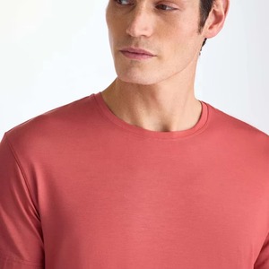 T-shirt décontracté de luxe personnalisé en coton tricoté 220 g/m² 100 % coton, épais et vierge pour impression - Product Image 4