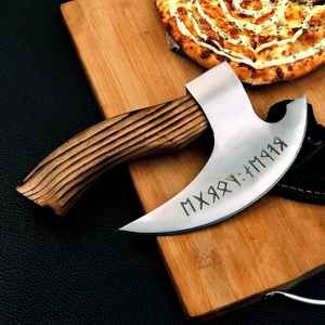 Couteau à pizza industriel forgé à la main en acier au carbone, style viking, lame tranchante en forme d'axe avec manche en bois de rose pour usage en cuisine, avec étui - Product Image 6