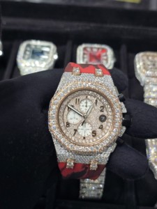 Reloj Cronógrafo Mecánico de Lujo de Acero Inoxidable con Moissanita, Tono Oro y Plata, Esfera Totalmente Pavimentada, Estilo Hip Hop Brillante - Product Image 5