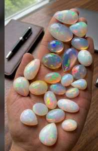 Opale de feu Welo d'Éthiopie naturelle, pierre précieuse en vrac, taille ovale, 20 carats, certifiée par un tiers, avec jeu de couleurs, cabochon pour la fabrication de bijoux - Product Image 3