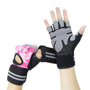 Gants de fitness professionnels en cuir respirants à demi-doigts, personnalisables, de haute qualité pour la gym et l'entraînement, vente en gros - Product Image 6