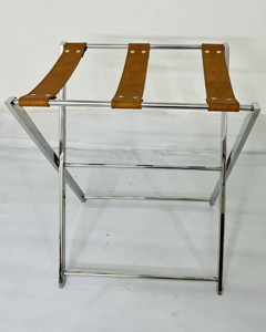 Soporte Plegable de Lujo Moderno de Acero Inoxidable para Maletas, con Correas Negras, para Hoteles, Lobbies y Habitaciones de Huéspedes - Product Image 5