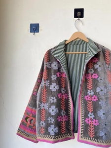Veste kimono en velours Suzani faite à la main avec poche avant |   Couette écologique respirante matelassée 100% coton anti-plis séchage rapide style bohème - Product Image 3