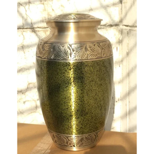 Elegante urna funeraria metálica azul y dorada grabada, urna de cremación de latón hecha a mano para cenizas humanas de adultos. - Product Image 2